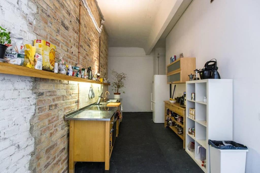 Appartamento 200Qm Loft For Friends And Family - On The Spree! Berlino Esterno foto
