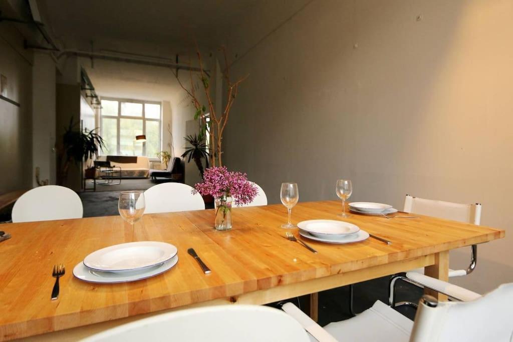 Appartamento 200Qm Loft For Friends And Family - On The Spree! Berlino Esterno foto