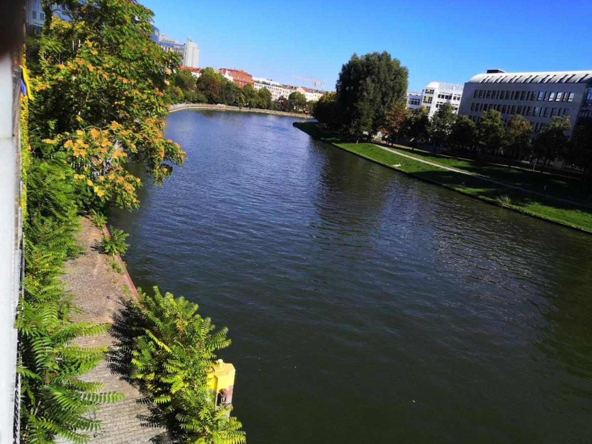Appartamento 200Qm Loft For Friends And Family - On The Spree! Berlino Esterno foto